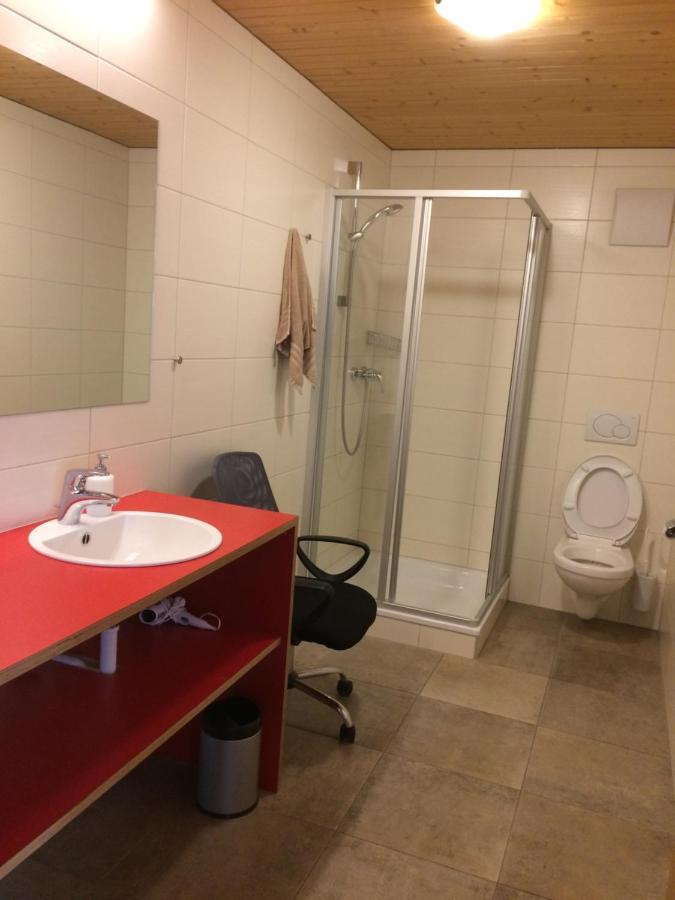 Waeldermetzge Huettenzimmer Und Wohnungen ワース エクステリア 写真